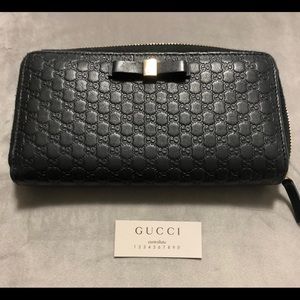 Gucci BOWY Microguccissima GG Black